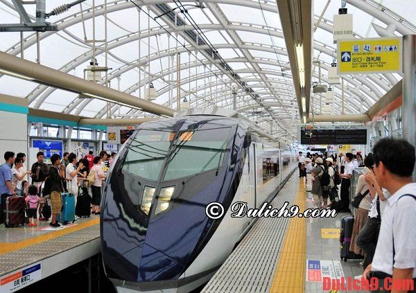 Những điều cần biết về văn hóa đi tàu điện tại Nhật Bản